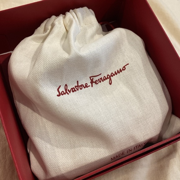 NWT Reversible/Adjustable FERRAGAMO Gancini Belt Sz 100 - Picture 4 of 6